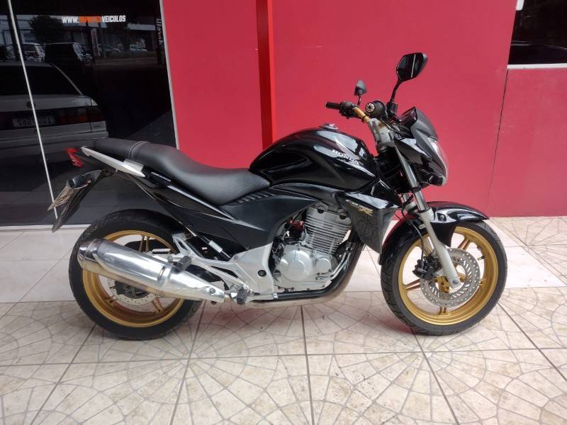 HONDA - CB 300R - 2015/2015 - Preta - R$ 15.900,00