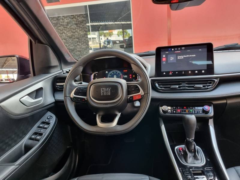FIAT - FASTBACK - 2023/2024 - Cinza - R$ 135.900,00