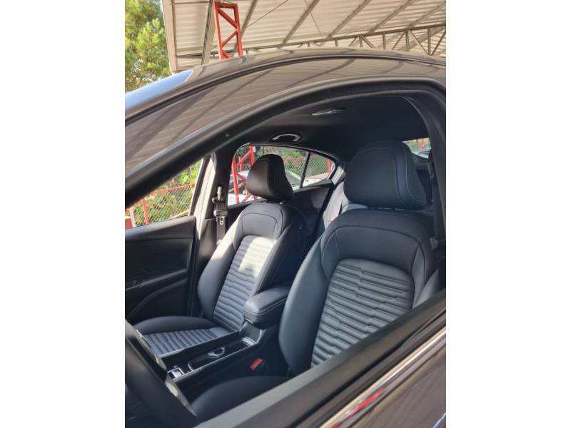 FIAT - FASTBACK - 2023/2024 - Cinza - R$ 135.900,00