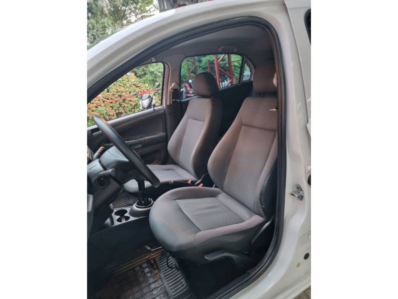 VOLKSWAGEN - GOL - 2010/2010 - Branca - R$ 27.900,00