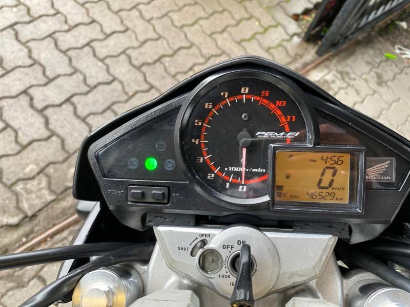 HONDA - CB 300R - 2015/2015 - Preta - R$ 15.900,00