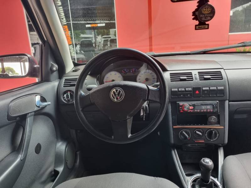 VOLKSWAGEN - GOL - 2005/2005 - Cinza - R$ 24.900,00