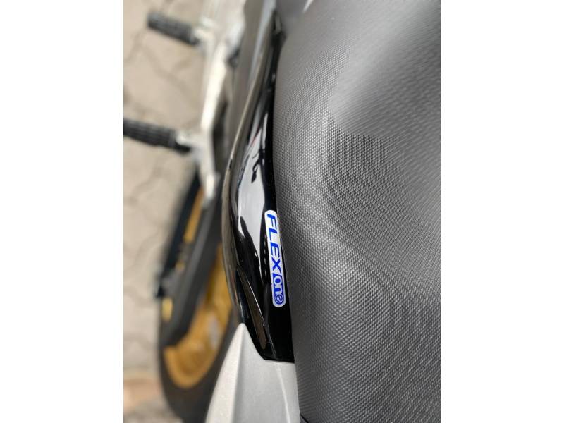 HONDA - CB 300R - 2015/2015 - Preta - R$ 15.900,00