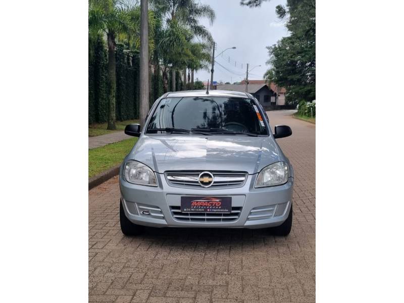 CHEVROLET - PRISMA - 2011/2011 - Prata - R$ 28.900,00