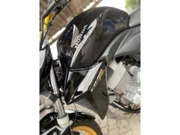 HONDA - CB 300R - 2015/2015 - Preta - R$ 15.900,00