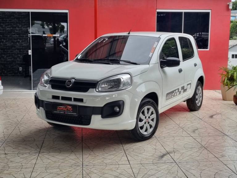 FIAT - UNO - 2017/2017 - Branca - R$ 39.900,00