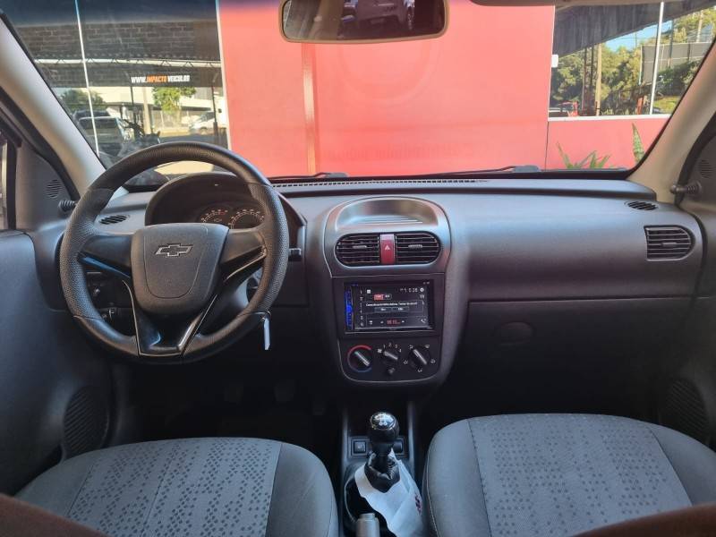 CHEVROLET - CORSA - 2012/2012 - Preta - R$ 33.900,00