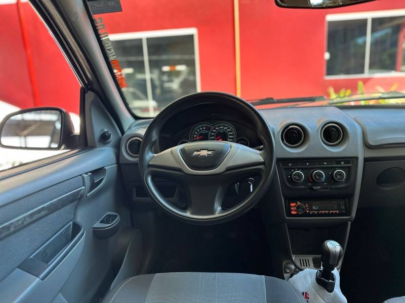 CHEVROLET - PRISMA - 2012/2012 - Preta - R$ 33.900,00