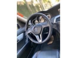MERCEDES-BENZ - C 200 - 2011/2012 - Prata - R$ 82.900,00
