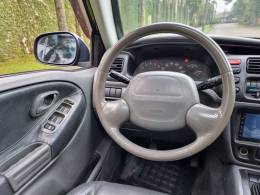 CHEVROLET - TRACKER - 2001/2001 - Verde - R$ 38.900,00