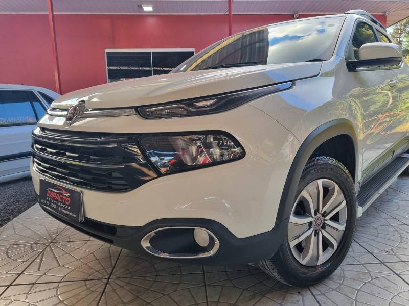 FIAT - TORO - 2018/2018 - Branca - R$ 87.900,00