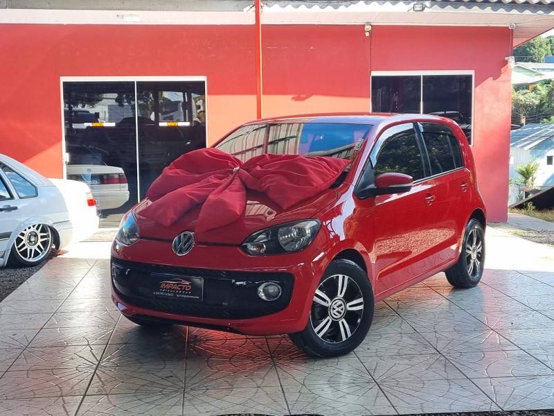 VOLKSWAGEN - UP - 2016/2016 - Vermelha - R$ 49.900,00