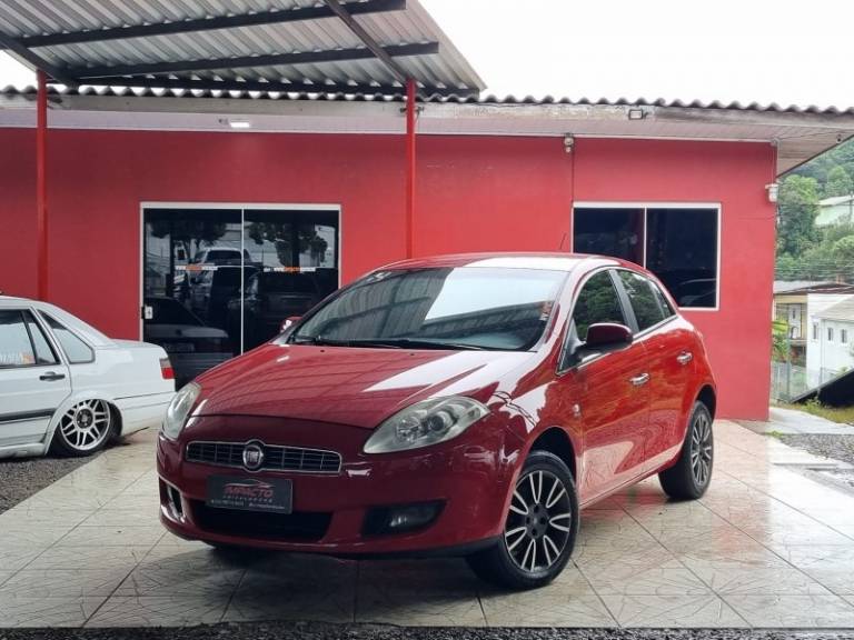 FIAT - BRAVO - 2014/2014 - Vermelha - R$ 41.900,00