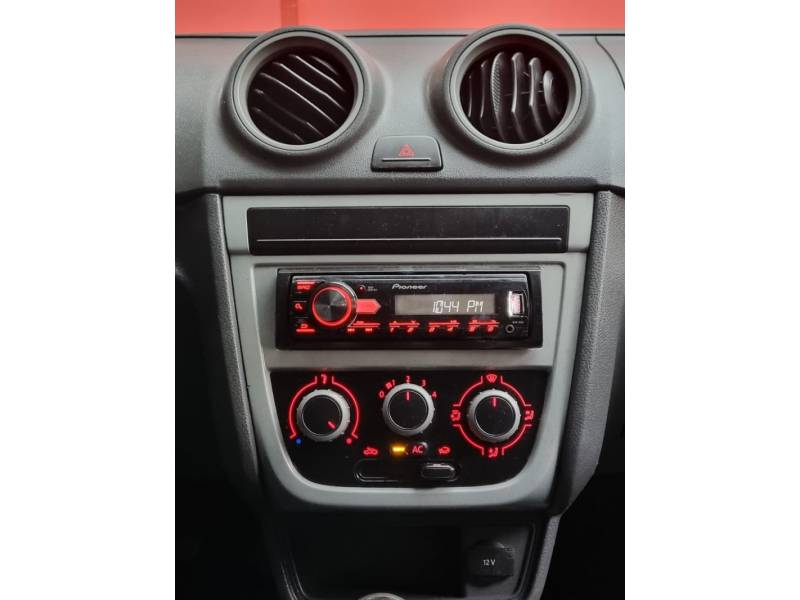 VOLKSWAGEN - GOL - 2010/2010 - Branca - R$ 27.900,00