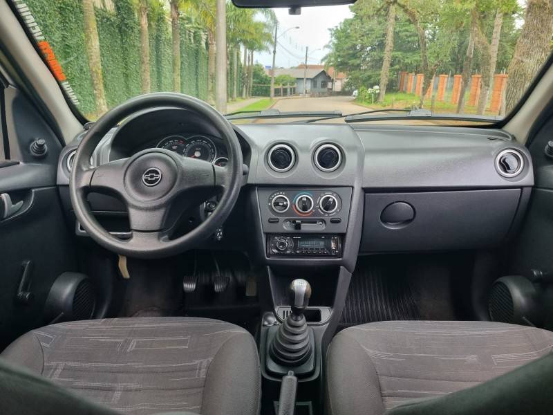 CHEVROLET - PRISMA - 2011/2011 - Prata - R$ 28.900,00
