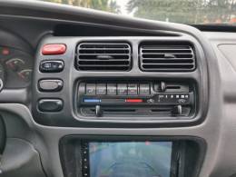 CHEVROLET - TRACKER - 2001/2001 - Verde - R$ 38.900,00